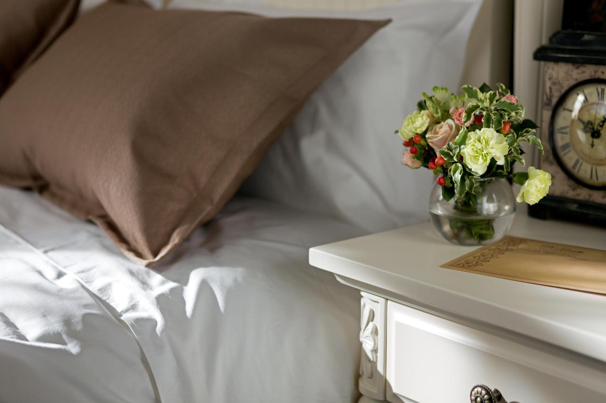 De Gaulle Boutique Hotel Charków Zewnętrze zdjęcie