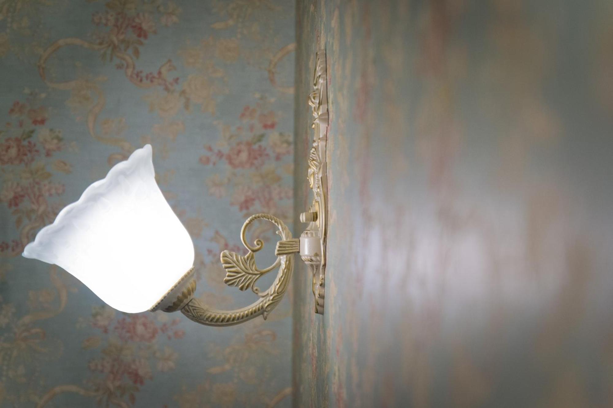 De Gaulle Boutique Hotel Charków Zewnętrze zdjęcie