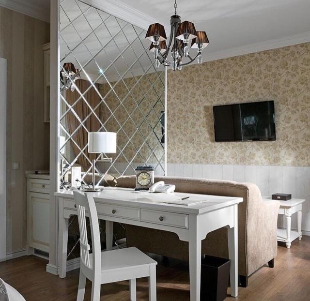 De Gaulle Boutique Hotel Charków Zewnętrze zdjęcie
